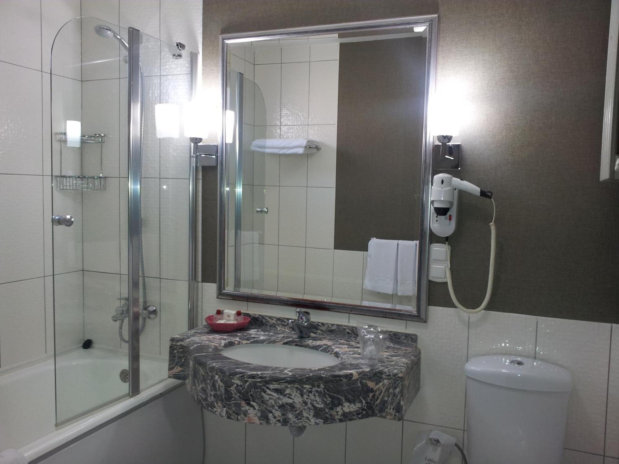 Guenes Merter 4* Istanboel