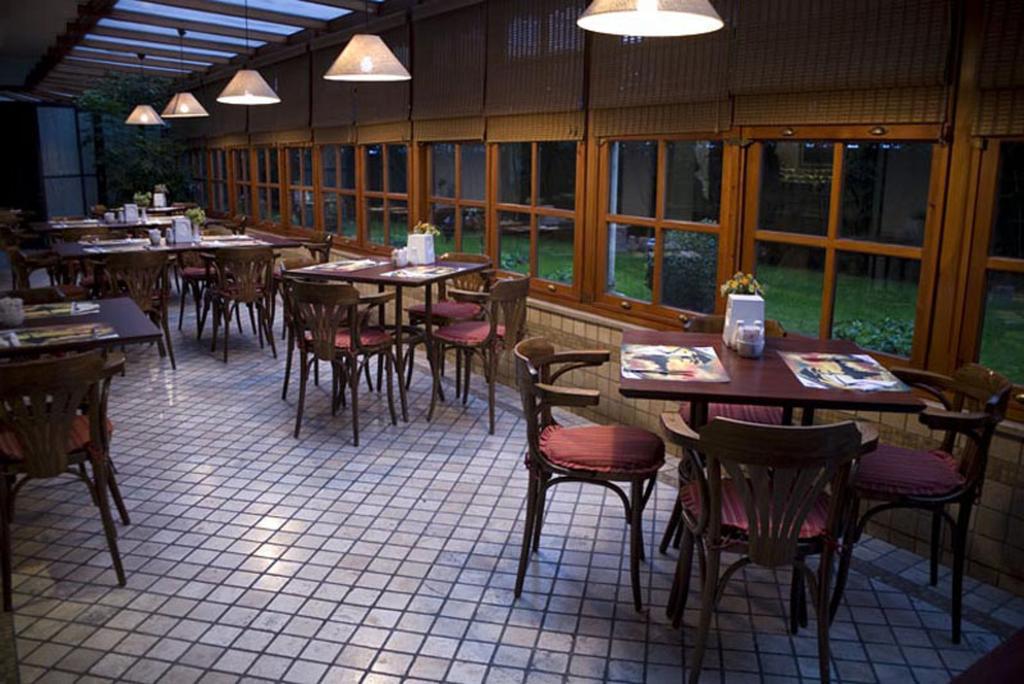 Hotel Guenes Merter Istanboel